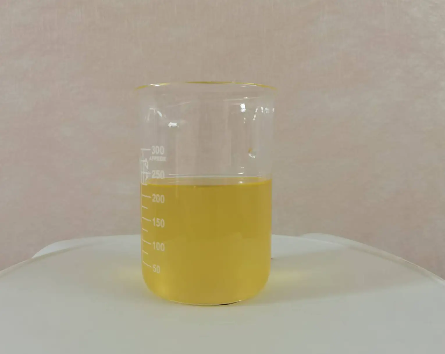 無氟防水劑生產(chǎn)企業(yè)哪家好？源頭防水劑廠家與三防防水劑推薦指南